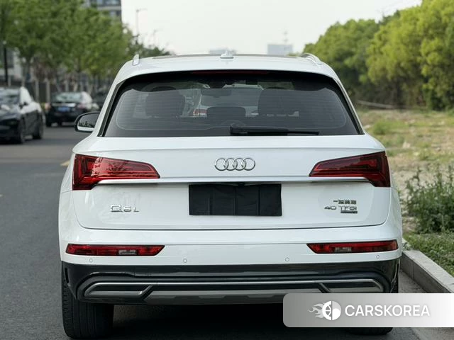 Audi Q5L 2021 Белый из Китая, фото 5