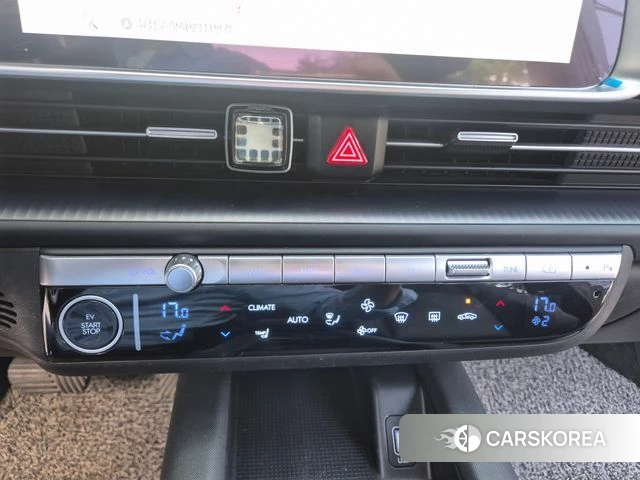 Hyundai Ionic 6 2022 Темно-зеленый из Кореи, фото 5