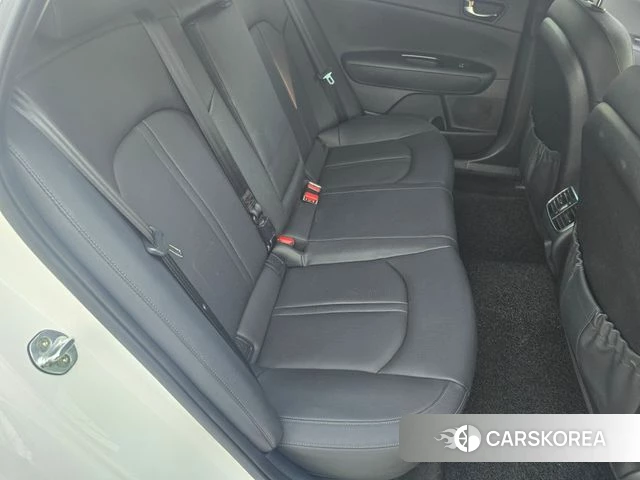 Kia The New K5 2nd generation 2018 Белый из Кореи, фото 5