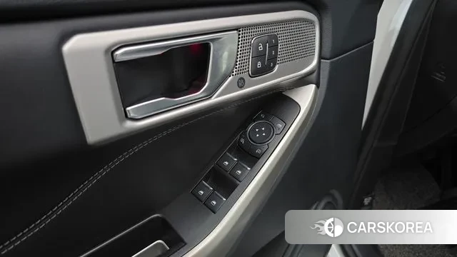 Ford Explorer 6th Generation 2022 Белый из Кореи, фото 5