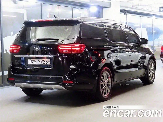 Kia The New Carnival id 2703628 из Кореи 5