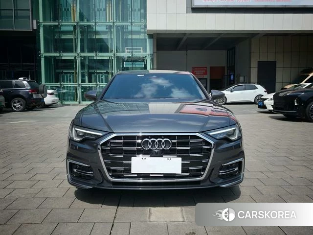 Audi A6L 2025 Темно-серый из Китая, фото 5