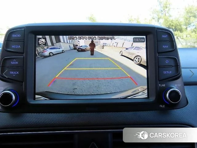 Hyundai Kona 2019 Серебристо-серый из Кореи, фото 5