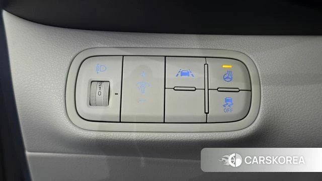 Hyundai Venue 2022 Белый из Кореи, фото 5