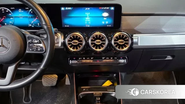 Mercedes-Benz GLB-Class X247 2021 Белый из Кореи, фото 5