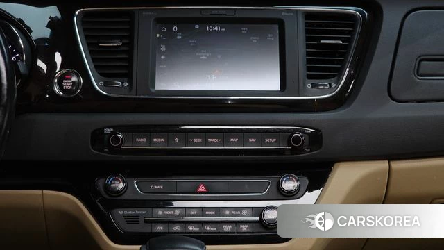 Kia The New Carnival 2018 Черный из Кореи, фото 5