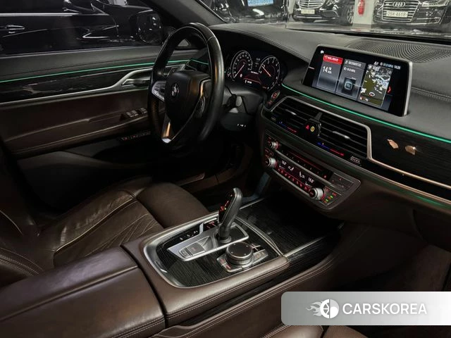 BMW 7 Series (G11) 2018 Синий из Кореи, фото 5