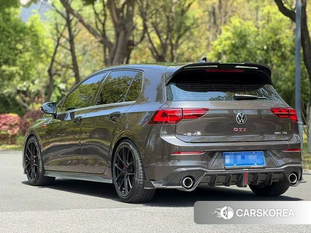 Volkswagen Golf GTI 2023 Темно-серый из Китая, фото 5