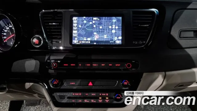 Kia The New Carnival id 2406414 из Кореи 5