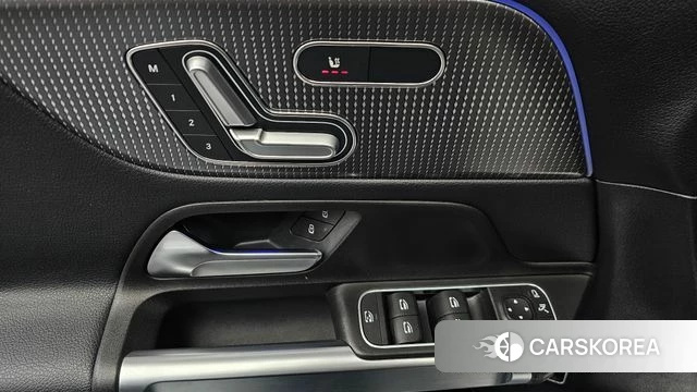 Mercedes-Benz GLB-Class X247 2021 Белый из Кореи, фото 5