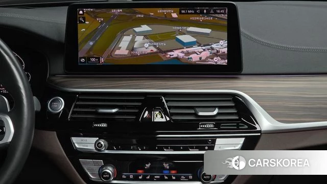 BMW 5 Series (G30) 2021 Серый из Кореи, фото 5