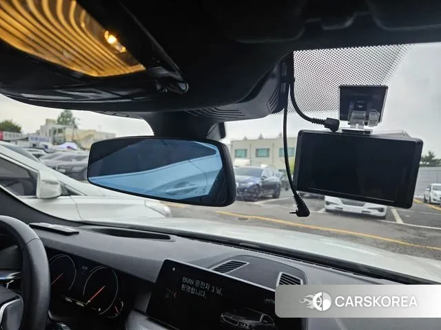 BMW 5 Series (G30) 2018 Белый из Кореи, фото 5
