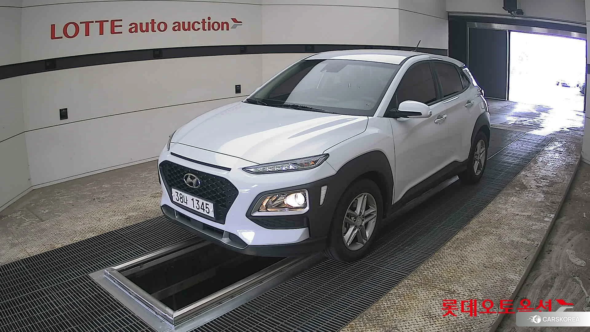 Hyundai Kona 2018 Белый из Кореи, фото 5