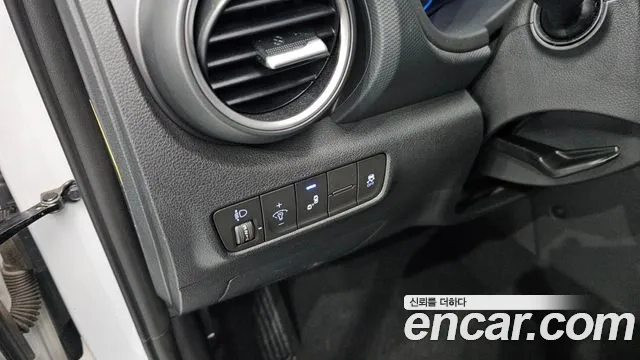 Hyundai Kona 2018 Белый из Кореи, фото 5