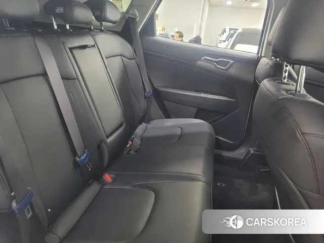 Kia The New Sportage 5th Generation Hybrid 2025 Белый из Кореи, фото 5