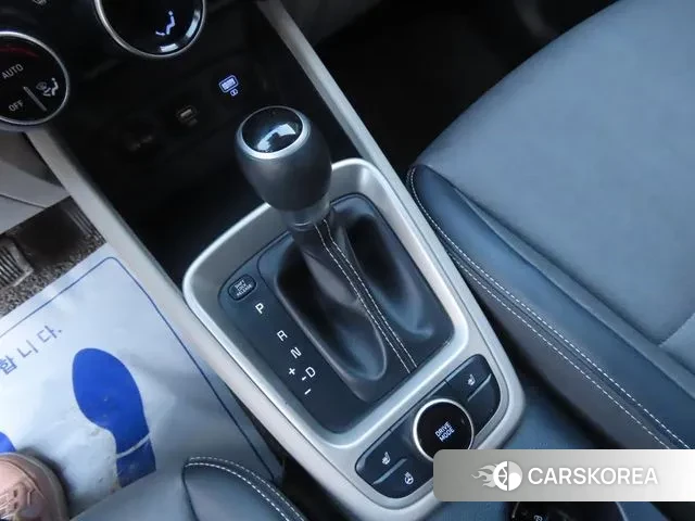 Hyundai Venue 2019 Синий из Кореи, фото 5