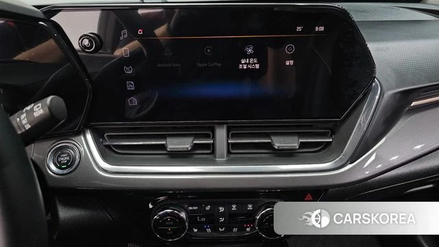 Chevrolet (GM Daewoo) Trax Crossover 2023 Белый из Кореи, фото 5