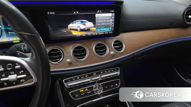 Mercedes-Benz E-Class W213 2020 Черный из Кореи, фото 5
