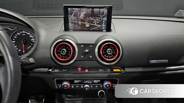 Audi New A3 2018 Белый из Кореи, фото 5