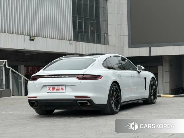 Porsche Panamera 2021 Белый из Китая, фото 5