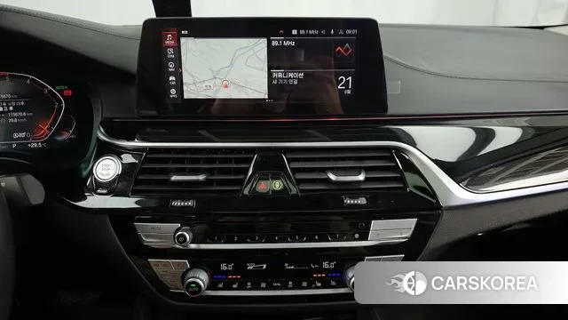 BMW 5 Series (G30) 2020 Серый из Кореи, фото 5