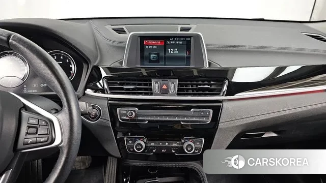 BMW X2 (F39) 2020 Золотой из Кореи, фото 5