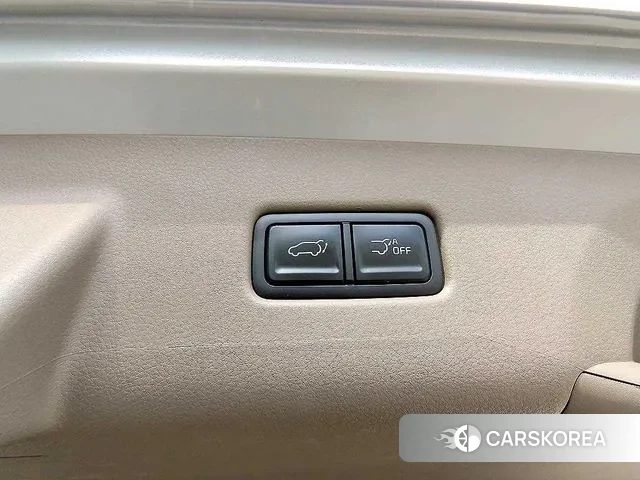 Kia The New Carnival 4th Generation 2025 Серебристо-серый из Кореи, фото 5