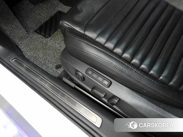 Volkswagen Passat GT (B8) 2018 Белый из Кореи, фото 5