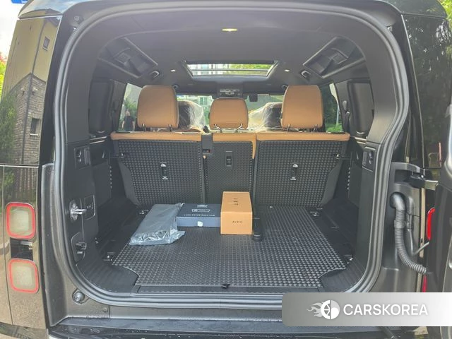 Land Rover Defender (L663) 2026 Черный из Кореи, фото 5