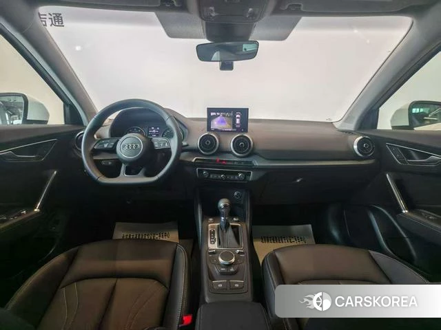 Audi Q2L 2025 Белый из Китая, фото 5