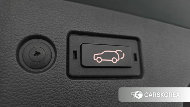 Ssangyong Torres 2022 Темно-зеленый из Кореи, фото 5