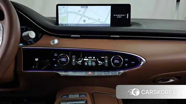 Genesis GV70 2023 Черный из Кореи, фото 5
