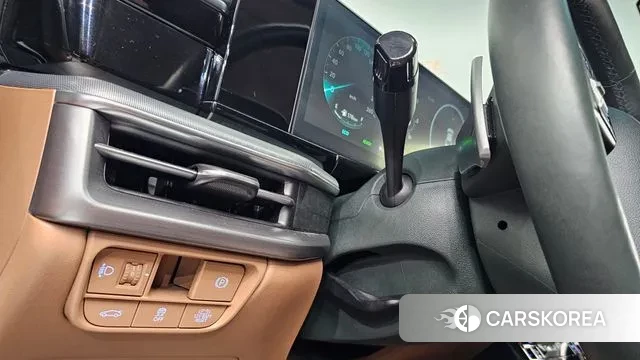 Hyundai Grandeur Hybrid (GN7) 2023 Белый из Кореи, фото 5