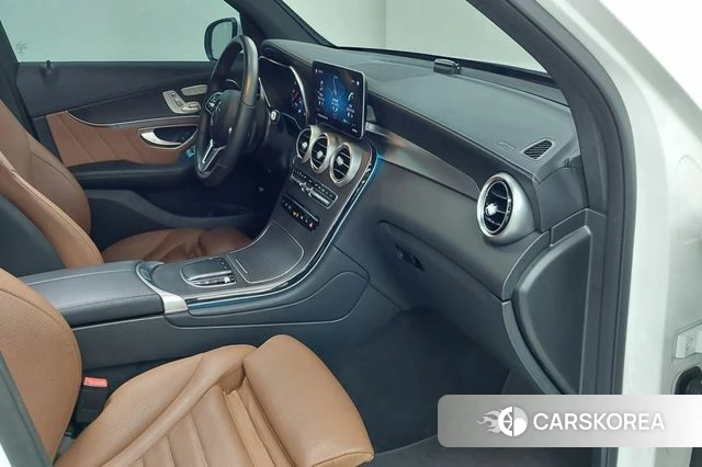 Mercedes-Benz GLC-Class X253 2022 Белый из Кореи, фото 5