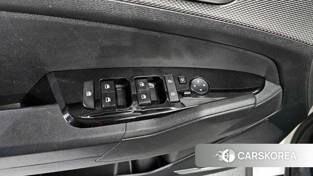 Kia Sportage 5th Generation 2021 Белый из Кореи, фото 5