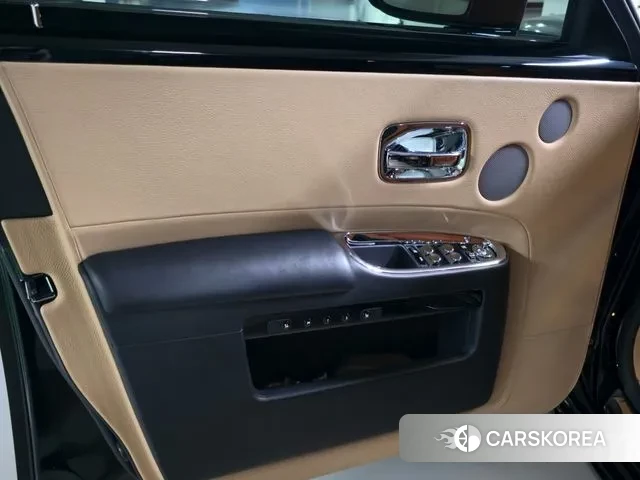 Rolls-Royce Ghost 2019 Черный из Кореи, фото 5