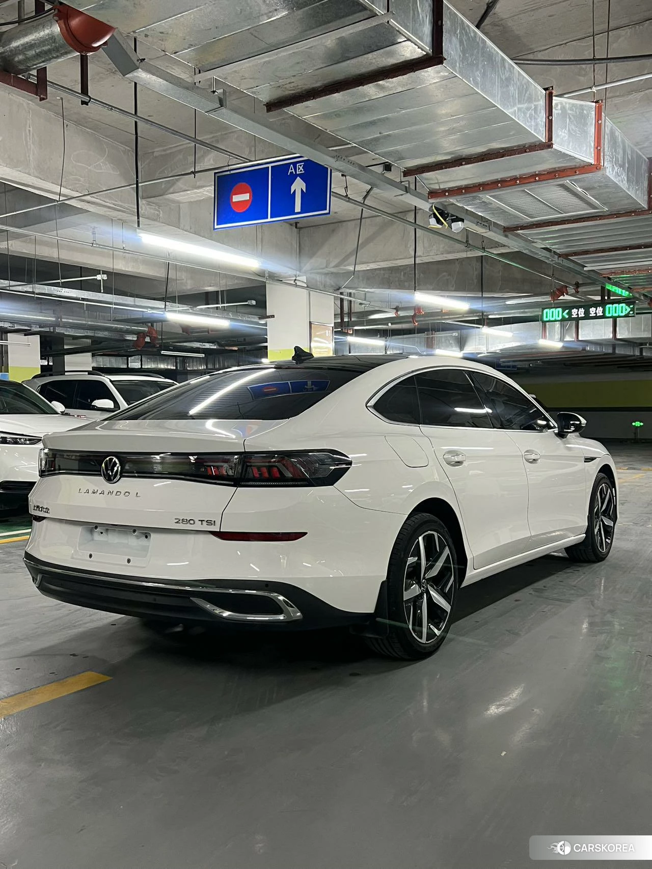 Volkswagen Lamando 2022 Белый из Китая, фото 5
