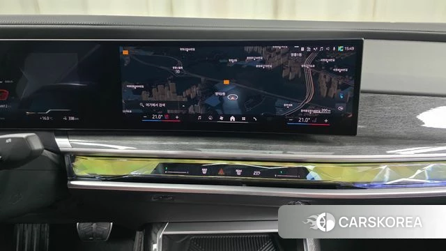 BMW i7 (G70) 2025 Песочный из Кореи, фото 5