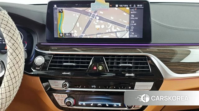 BMW 5 Series (G30) 2021 Белый из Кореи, фото 5