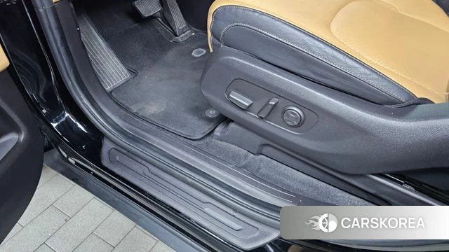 Kia Carnival 4th generation 2020 Черный из Кореи, фото 5