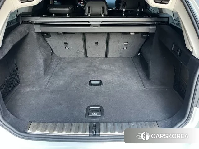 BMW 3 Series (G20) 2025 Белый из Кореи, фото 5