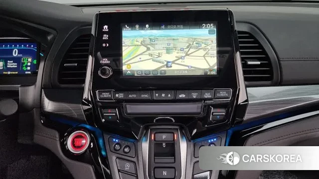 Honda Odyssey 2023 Белый из Кореи, фото 5