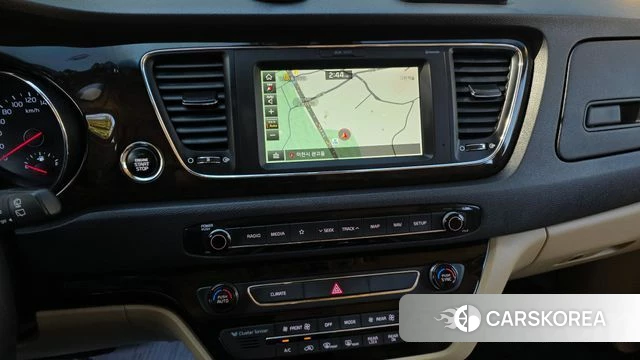 Kia The New Carnival 2019 Белый из Кореи, фото 5
