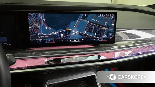 BMW 7 Series (G70) 2023 Белый из Кореи, фото 5