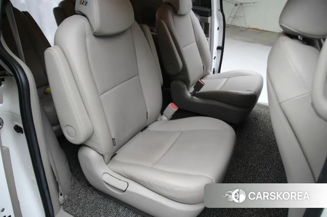 Kia The New Carnival 2018 Белый из Кореи, фото 5