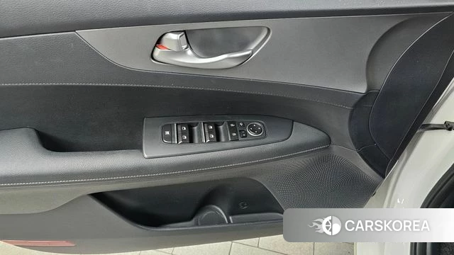 Kia Come New K3 2019 Белый из Кореи, фото 5