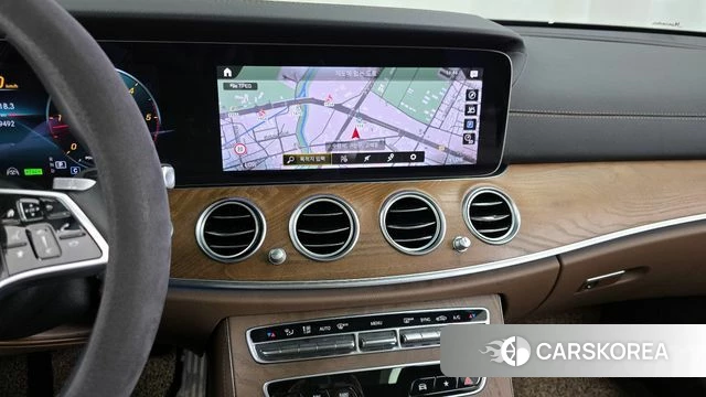 Mercedes-Benz E-Class W213 2022 Черный из Кореи, фото 5