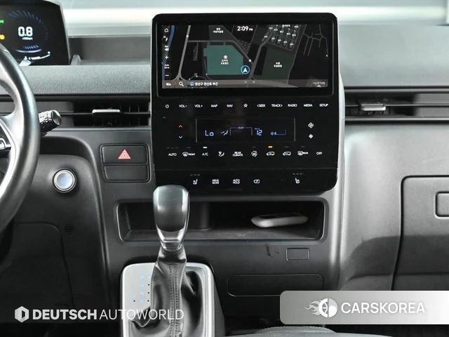 Hyundai Staria 2021 Серебряный из Кореи, фото 5