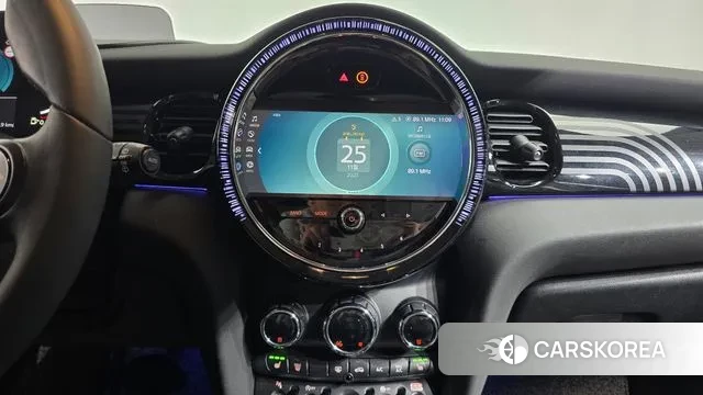 Mini Cooper S 2023 Цвет галактики из Кореи, фото 5