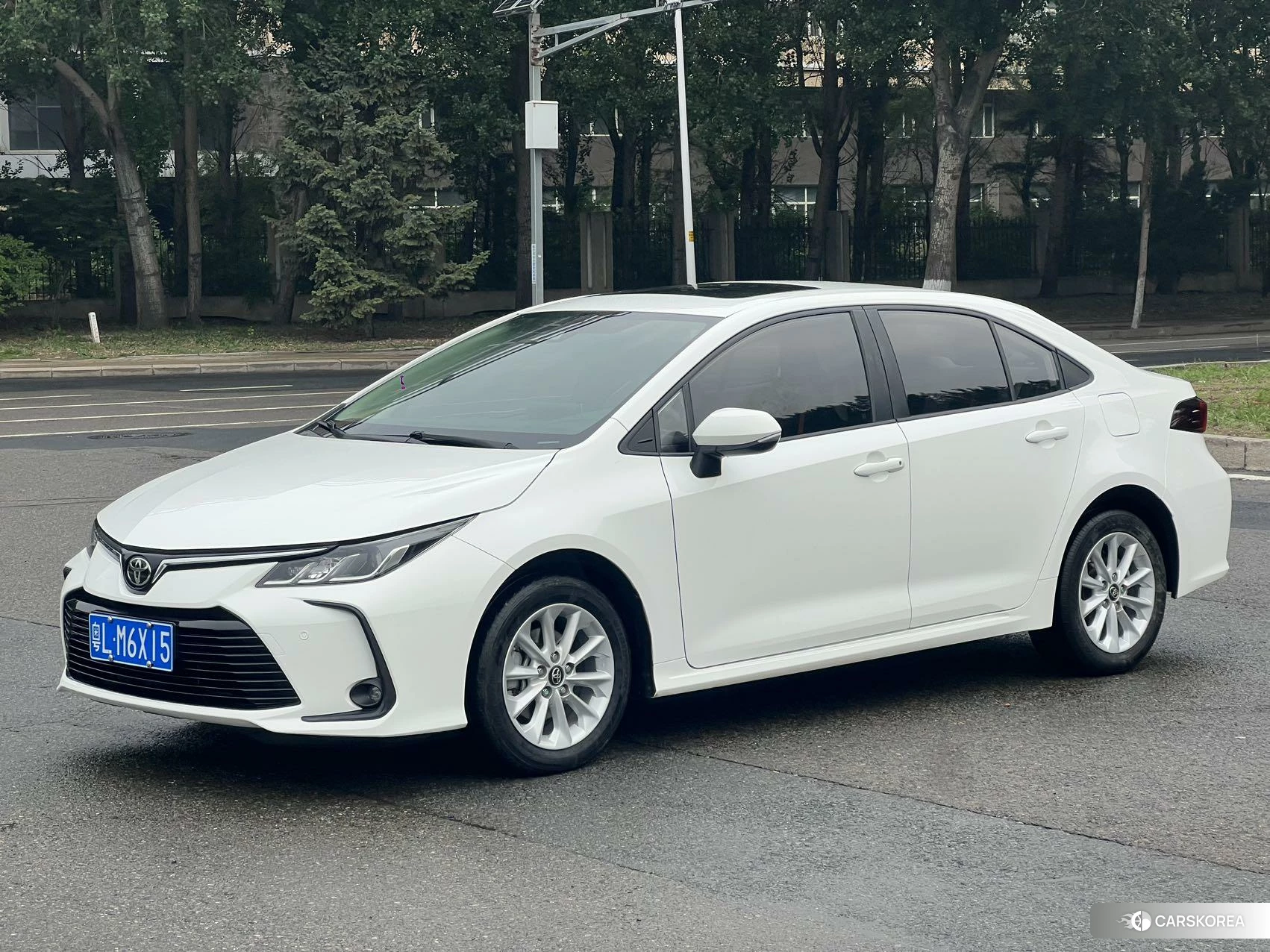 Toyota Corolla 2021 Белый из Китая, фото 5